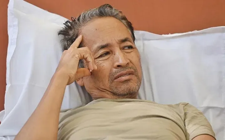 Police forcibly remove activist Sonam Wangchuk from 20 day hunger strike ahead of planned Parliament march