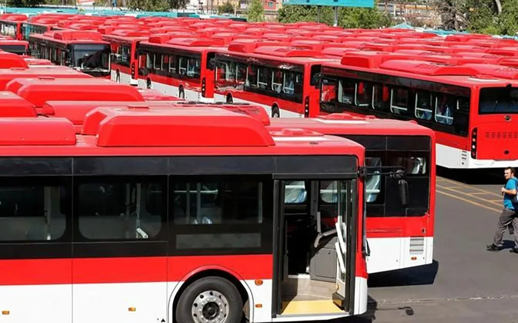 Govt plans to buy 1,400 electric buses to ease & modernise public transport