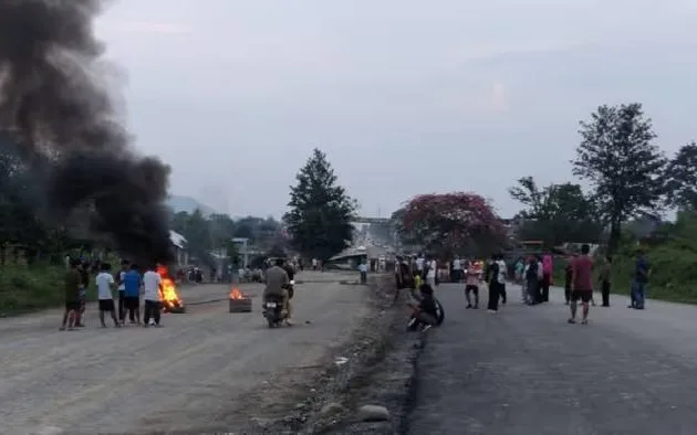 Manipur's long-running Meitei–Kuki-Zo ethnic conflict intensifies as Kuki CSO issues 24hr ultimatum over alleged seizure of relief goods, warns of economic blockade
