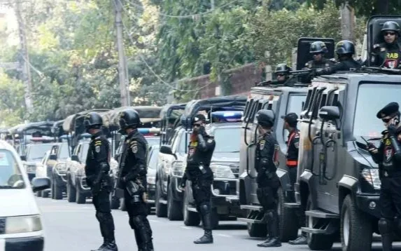 DMP, RAB tighten security across Dhaka & nationwide ahead of July Uprising Day