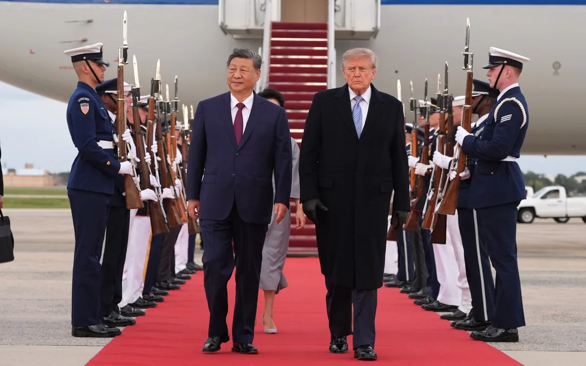 Trump Rolls Out Red Carpet For Xi