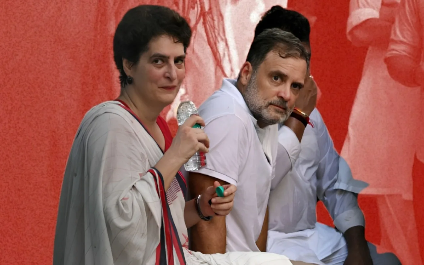 Rahul and Priyanka Gandhi Detained After Delhi Protest